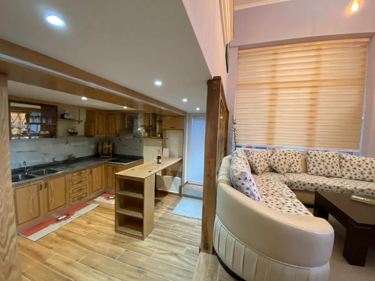 B & B Pogradec Exterior foto
